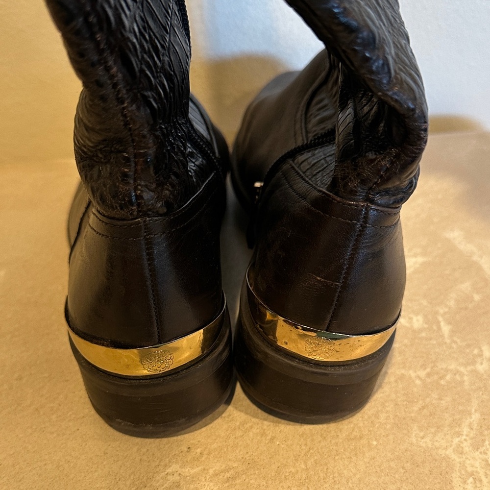 Vince Camuto Brown Croc-Embossed Heeled Boots - Picture 7 of 8